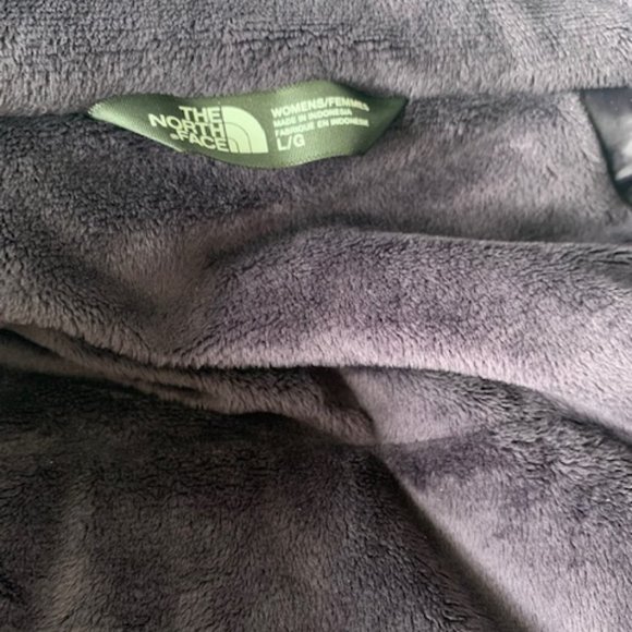 North Face purple parka/jacket - Picture 3 of 3